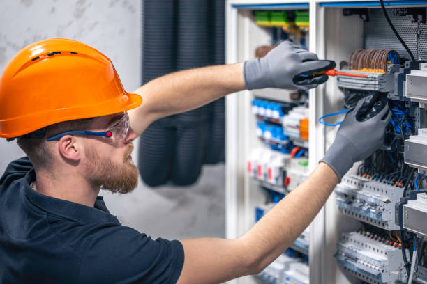 Best Licensed Electrician  in Maywood, NJ